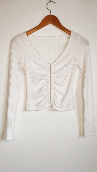 Ribbed White Clasped Top