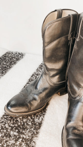 Vintage Laredo Black Leather Cowboy Boots 9.5EE