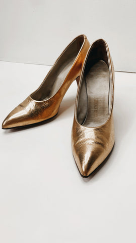 Vintage Gold Pumps 8