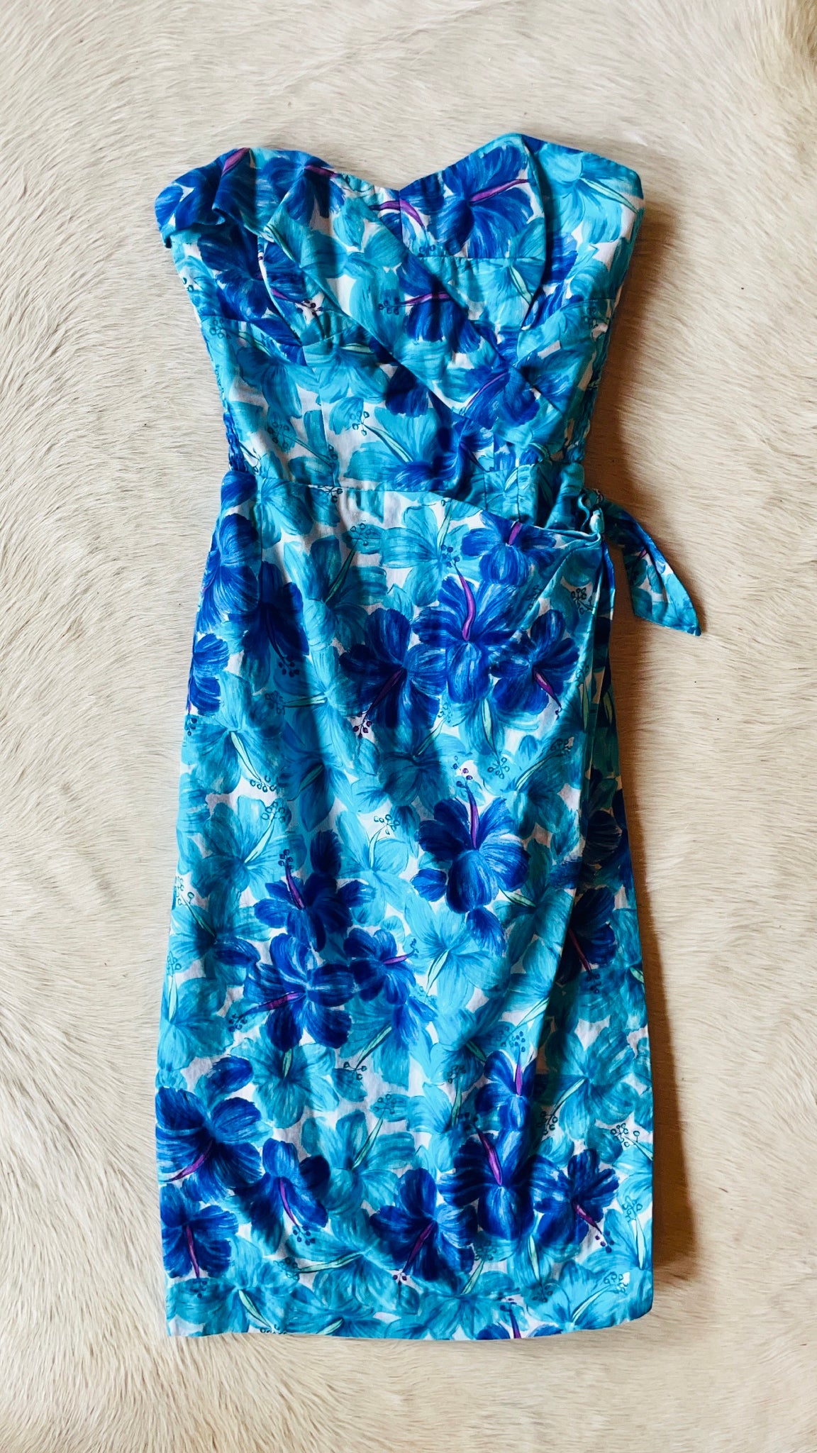 Vintage Strapless Hawaiian Dress
