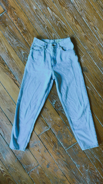 Eddie Bauer Light Wash Mom Jeans 27