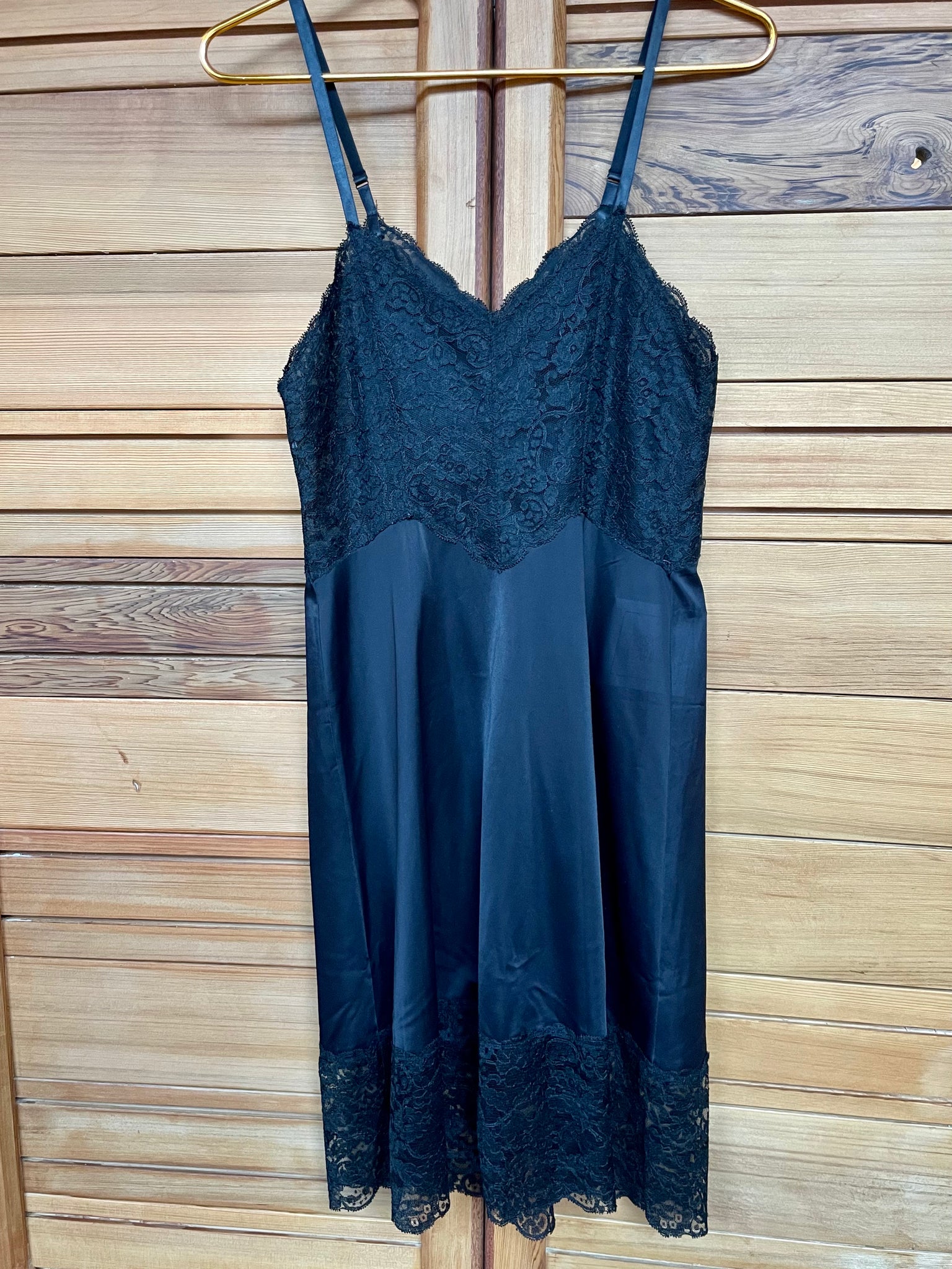 Black Lace Slip 32