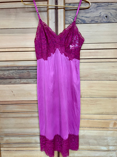 Vintage Raspberry Lace Slip 32