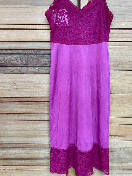 Vintage Raspberry Lace Slip 32