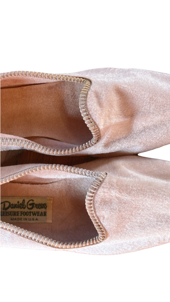 Blush Smoking Slippers 7