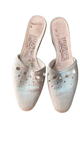 Salvatore Ferragamo Pony Flats 7.5