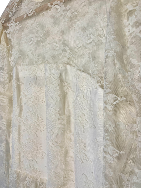 Vintage Structured Cream Lace Turtleneck