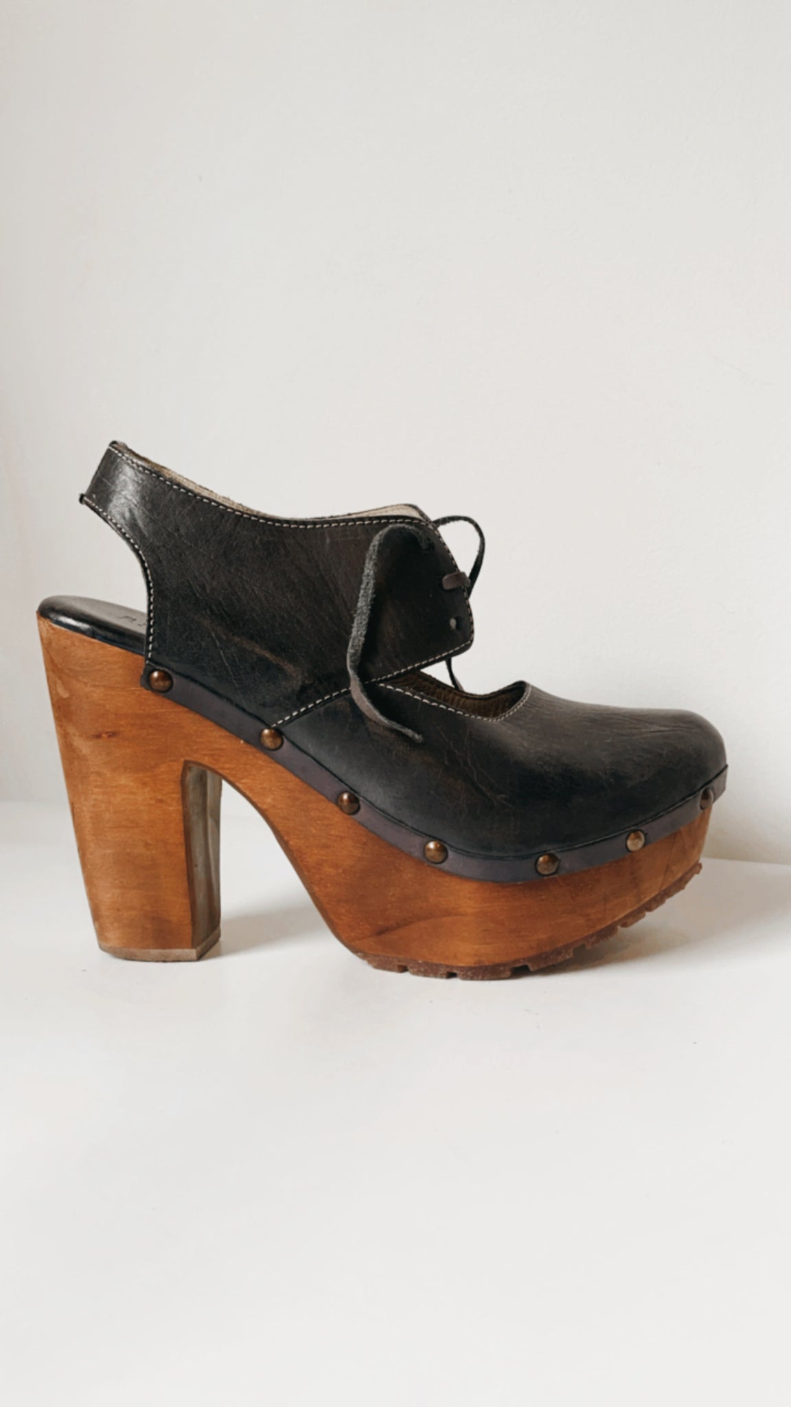 Wooden Clog Heels 10