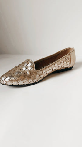Vintage Gold Leather Woven Flats 7.5