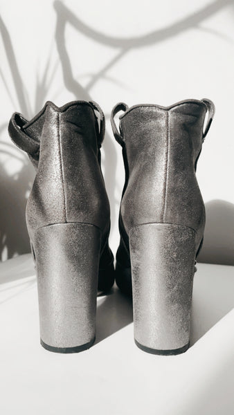 ‘Laurence Dacade’ metallic boots 8.5