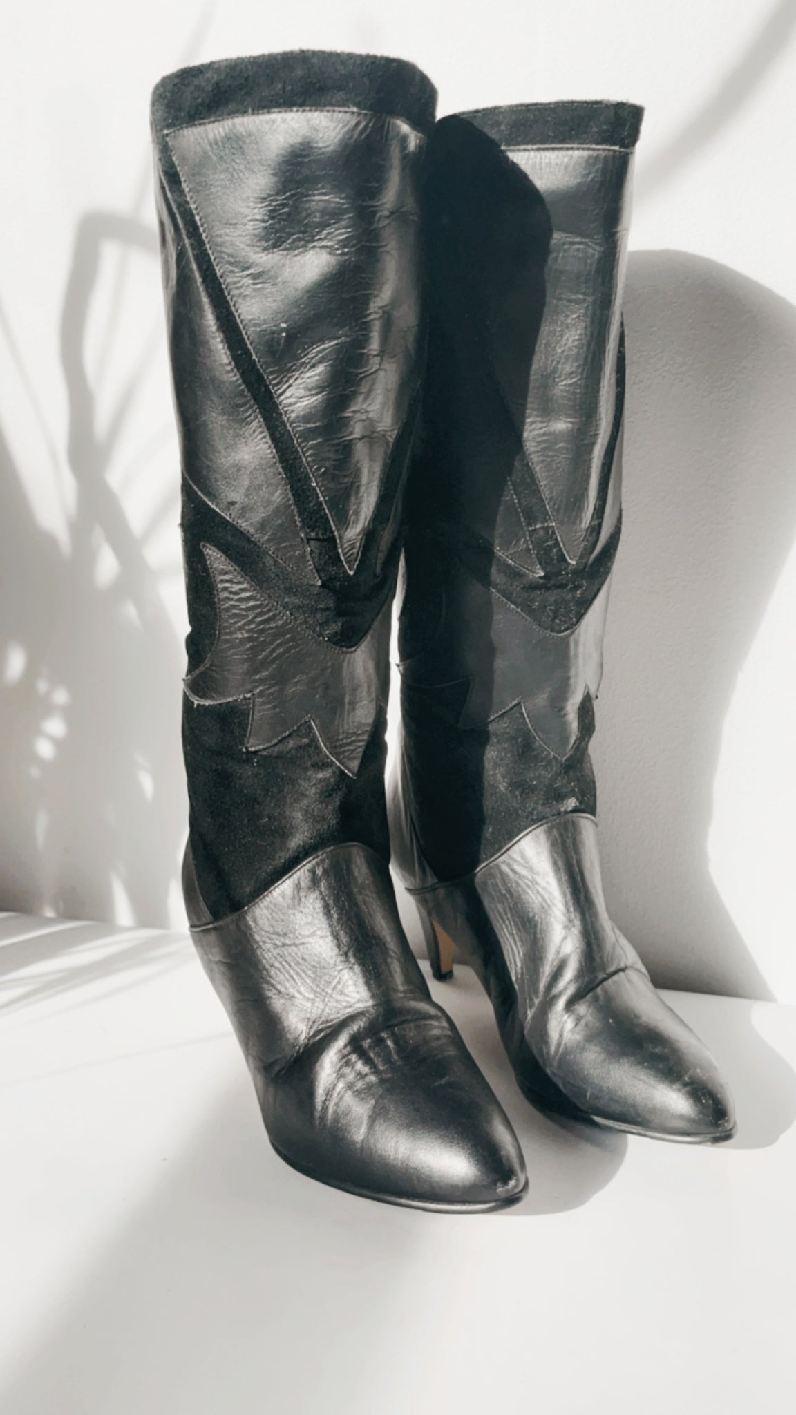 Vintage suede and leather boots 7