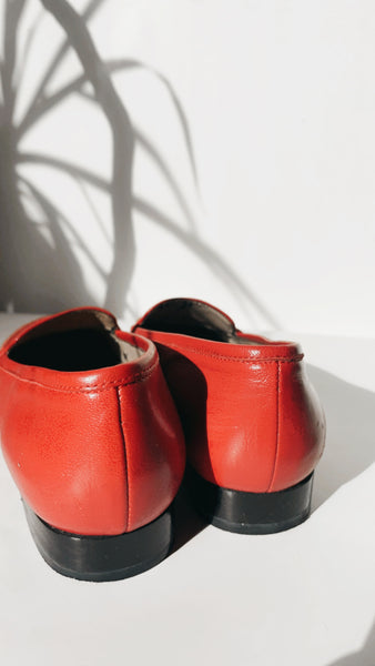Vintage red leather flats 6