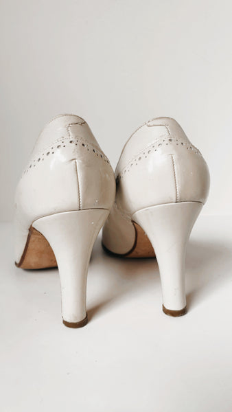 Vintage ‘Bally’ cream patent heels 8.5