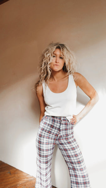 ‘Ellen Tracy’ knit white tank top